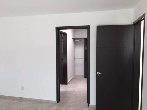 Imagen 12 de 14 de Se Vende Preciosa Residencia En Zibatá, 4 Recamaras, Una En