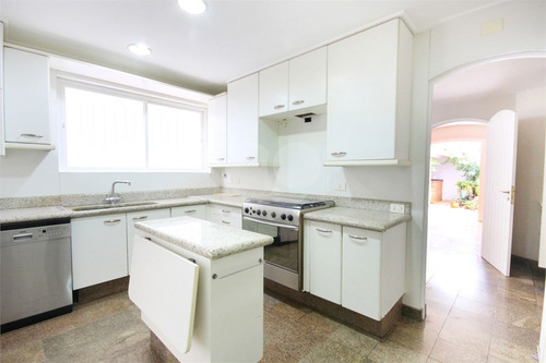 Imagem 17 de 30 de Casa- Venda - 4 Dormitorios - Jardim Cordeiro - Reo366463