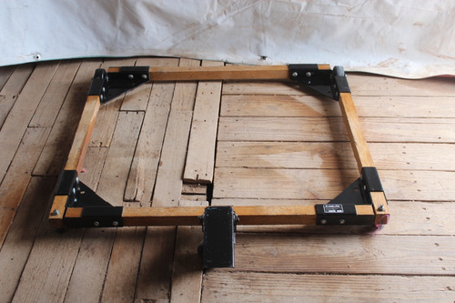 Base Mobil Delta Modelo 50-345 Soporte Para Maquina (Usado)