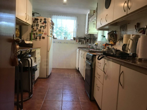 Imagen 7 de 30 de Excepcional Residencia Con Hermoso Parque En Atlantida.