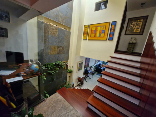 Townhouse De Oportunidad En Lomas Del Este-sl