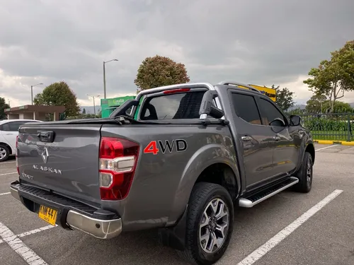 Renault Alaskan 2.5 INTENS AT