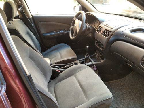 Nissan Almera Sg