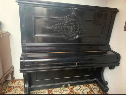 Piano Vertical Antiguo Alemán Premiado 1800