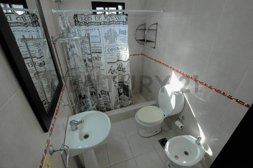Ph En Venta 3 Ambientes, Castelli 1426, Lomas De Zamora