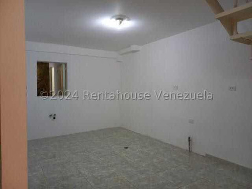 Luisa E. Casa En Venta En Nueva Casarapa Msl #25-5072