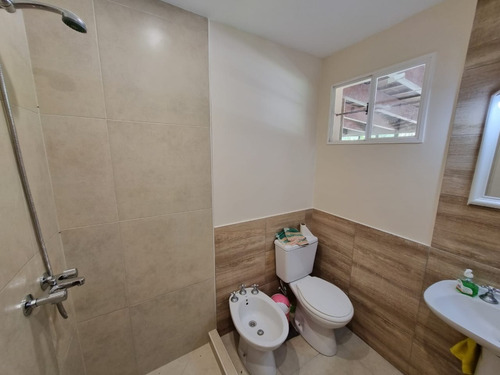 Imagen 15 de 29 de Venta - Casa - Barrio Parque La Verdad - Exaltación De La Cruz