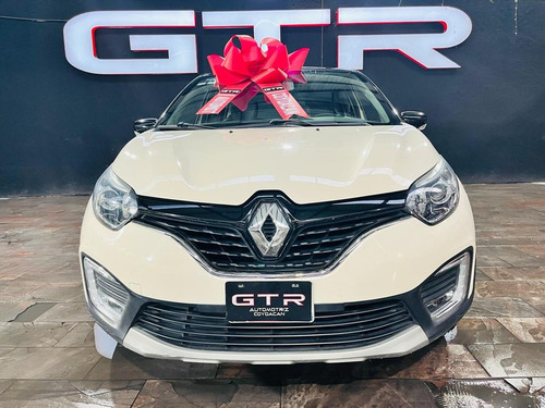 Renault Captur 2.0 Iconic At