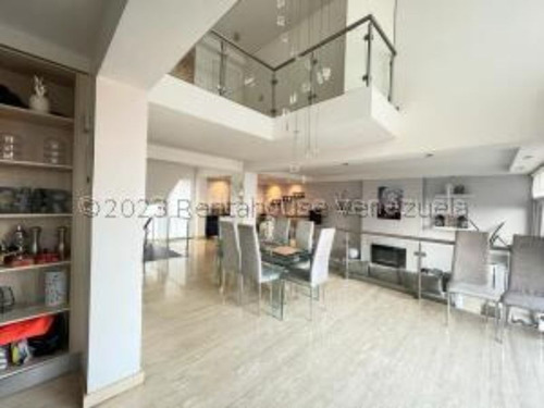 #23-25048 Bello Townhouse Ubicado En Loma Linda