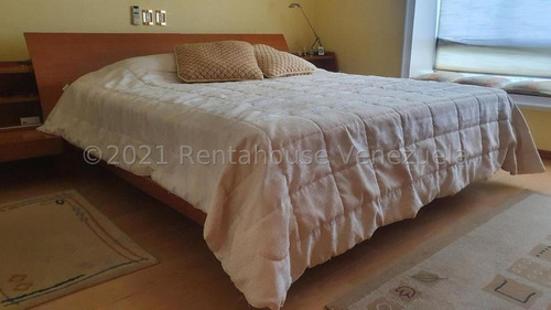 Imagen 7 de 14 de Casa En Venta En Cumbres De Curumo 22-8149 Alejandra Pérez 0414-9149701