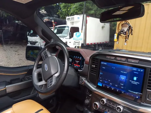 Ford F-150 3.5 Lariat Sport