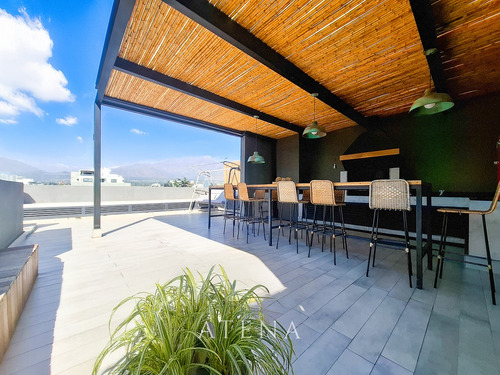 En Venta Departamento Tríplex En Vitacura