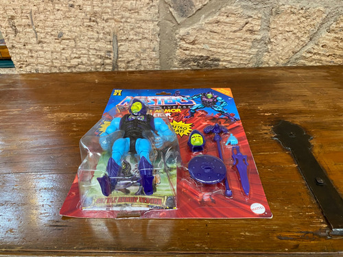 Masters Of The Universe Origins Deluxe Skeletor Battle Armor (Usado)