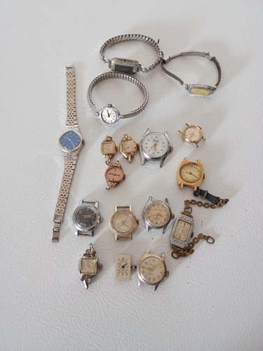 Lote De Relojes Vintages De Dama Para Reparar O Piezas 