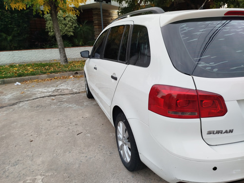 Volkswagen Suran 1.6 Trendline 11b