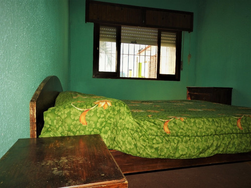 Imagen 9 de 14 de Casa De 7 Ambientes Y 2 Baños