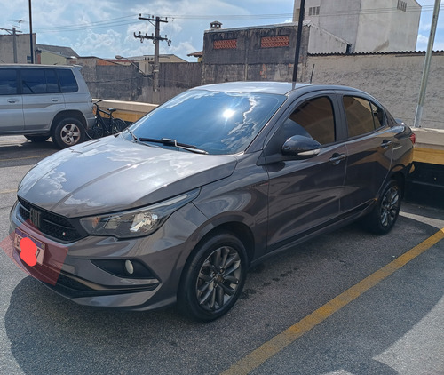 Fiat Cronos 1.3 Drive S-design Flex 4p