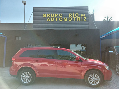 Imagen 3 de 15 de Dodge Journey 2015 2.4 Sxt Plus 5 Pasajeros At