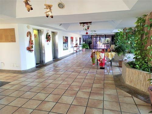 Imagen 15 de 19 de Comodo Apartamento En Pampatar, En Alquiler
