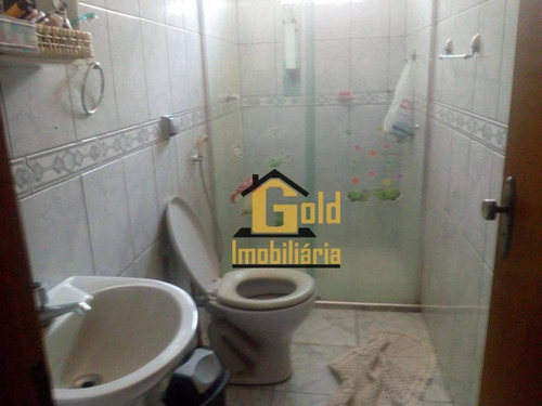 Casa Com 03 Dormitórios, 02 Vagas De Garagem No Bairro Palmares - Ca0480