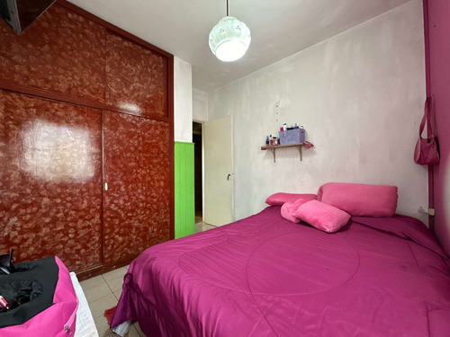 Venta Dpto 4 Amb - Villa Celina - Permuta