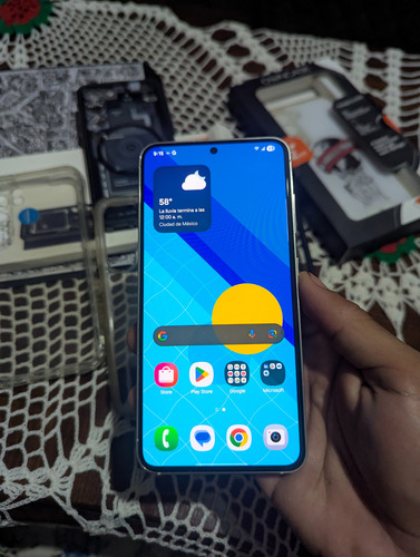 Galaxy S23 Impecable, 8/128gb, Snapdragon 8 Gen 2 Color Crema (Usado)