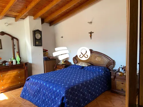 Apartamento En Venta En Edificio Laureles
