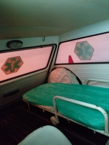 Colecionador - Ambulância De Fábrica Veraneio