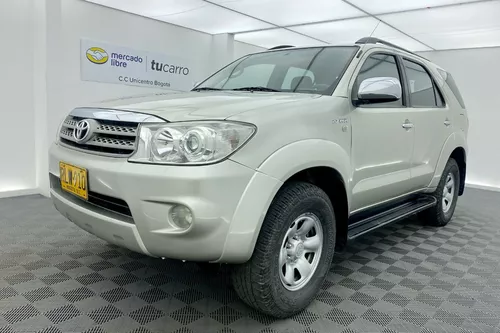 Toyota Fortuner 2.7l 4x2