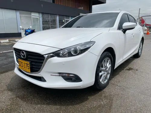 Mazda 3 2.0 Touring