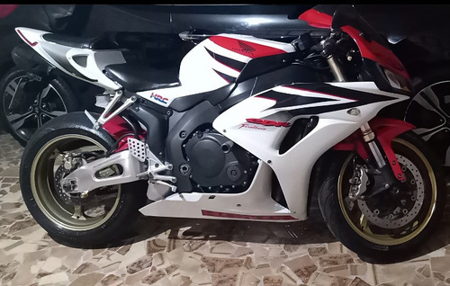 Imagem 1 de 8 de Honda Cbr Fireblade