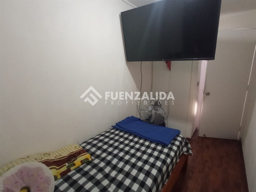 Departamento En Venta De 2 Dorm. En San Miguel