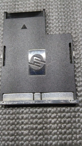 Ap03v003300 Tapa Ranura Pci Express Dv4 Dv5 Color Plata (Usado)