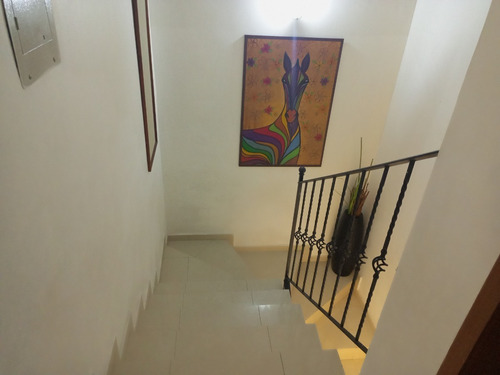 Imagen 10 de 20 de Town House, 3 Niveles, Planta Eléctrica, Sin Problemas De Agua, Precio De Oportunidad