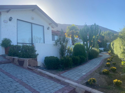 Hermosa Casa En Lomas De Lo Aguirre (63210)