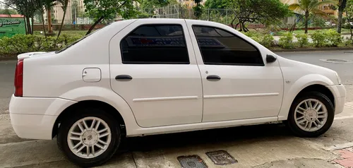 Renault Logan 1.6 Dynamique Nd