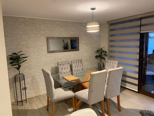 Townhouse (casa De 2 Pisos) En Venta, Excelente Precio Uf7.6