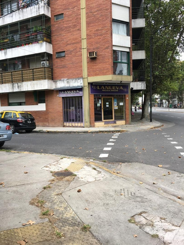 Imagen 16 de 19 de Muy Lindo Local En Esquina Sobre Juan B Justo