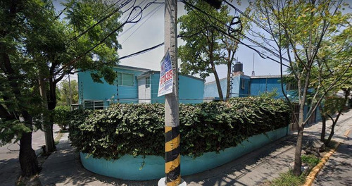 Imagen 3 de 8 de Casa Con Jardín En G.a.m. Eac