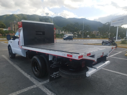 Imagen 3 de 8 de Ford F-350