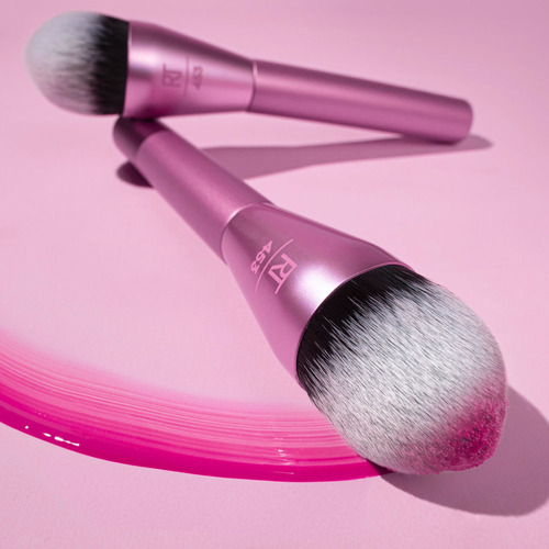 Brocha Para Rubor Power Pigment Blush. Real Techniques
