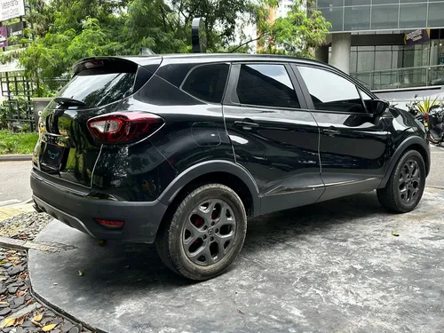 Renault Captur 2.0 Intens Automática
