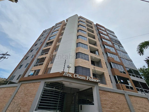 Vendo Apartamento En Urbanización Los Caobos, Código 25-15272 Cm Leer Descripción