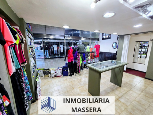 Venta: Local Comercial - Galería Acuario - Peatonal - Villa Carlos Paz