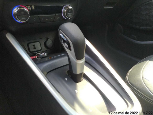 Imagem 11 de 14 de Chevrolet Onix Hatch 1.0 12v Tb Flex 5p Aut.