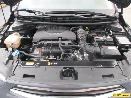 Kia Stonic Zenith Hybrid 4x2 1000cc Mt Aa