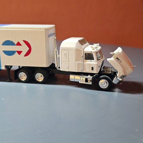Trailer Mack Escala 1:87 Blanco (Usado)