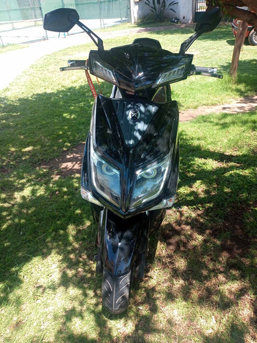 Imagen 4 de 10 de Sunra Hawk