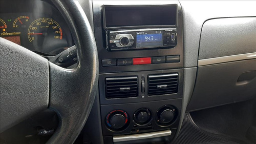 Imagem 6 de 8 de Palio 1.8 Mpi Adventure Weekend 16v Flex 4p Manual
