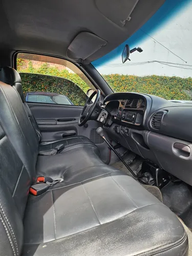 Dodge Ram 1500 3.9 4x2